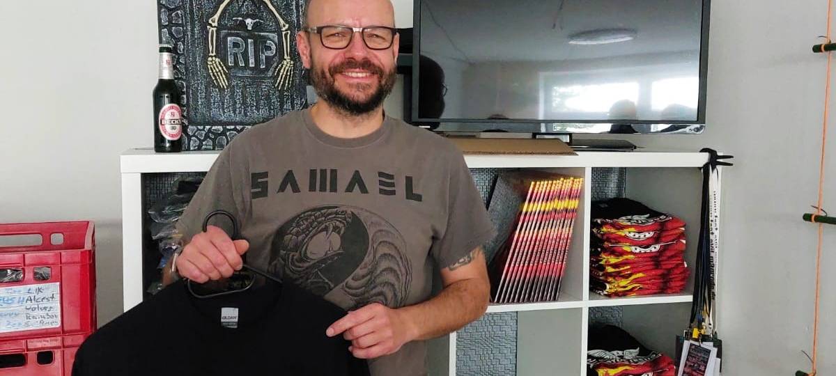 Inhaber Dirk Lellwitz betreibt bereits seit 16 Jahren den gleichnamigen Online Shop.