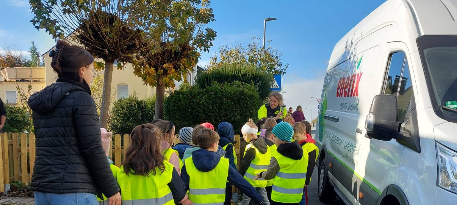 Aufgepasst am Zebrastreifen