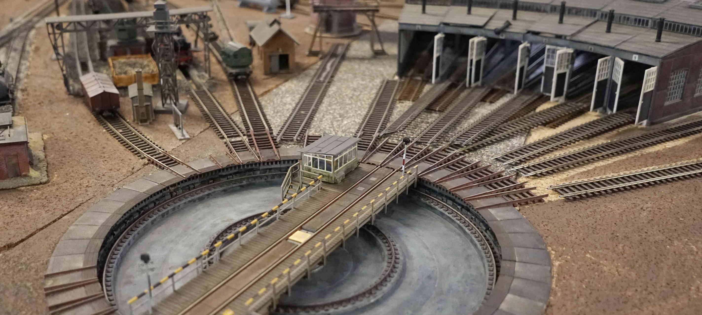 Eisenbahnreise in Halvers Vergangenheit