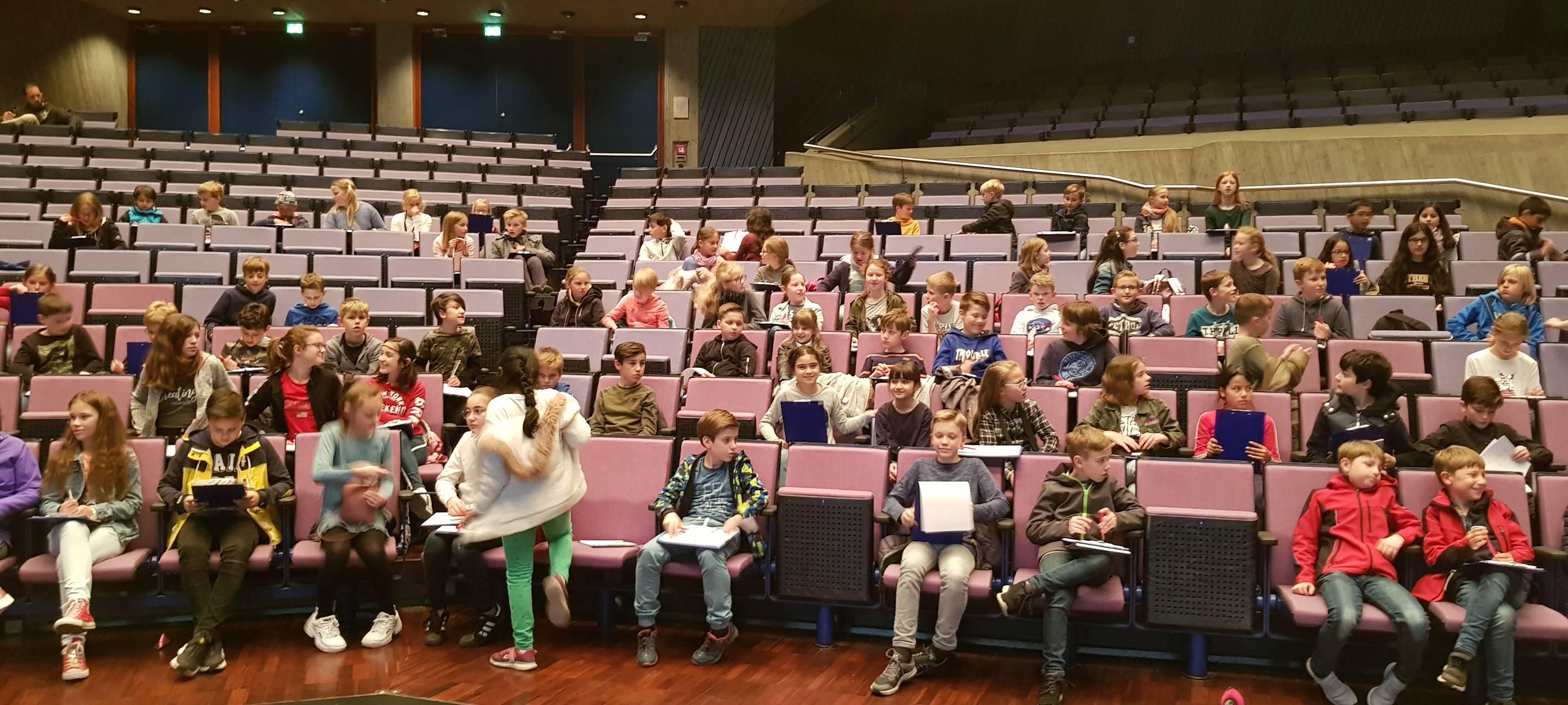 Kinderuni: Wie zählt ein Computer?