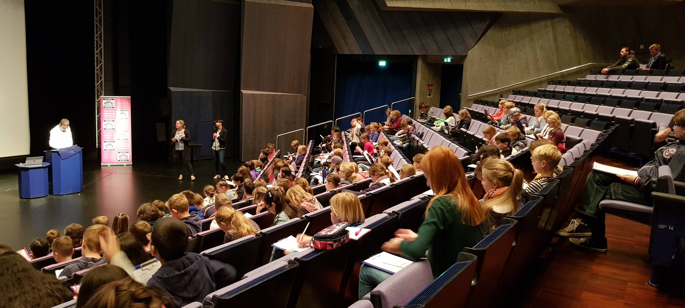 Kinderuni: Wie zählt ein Computer?