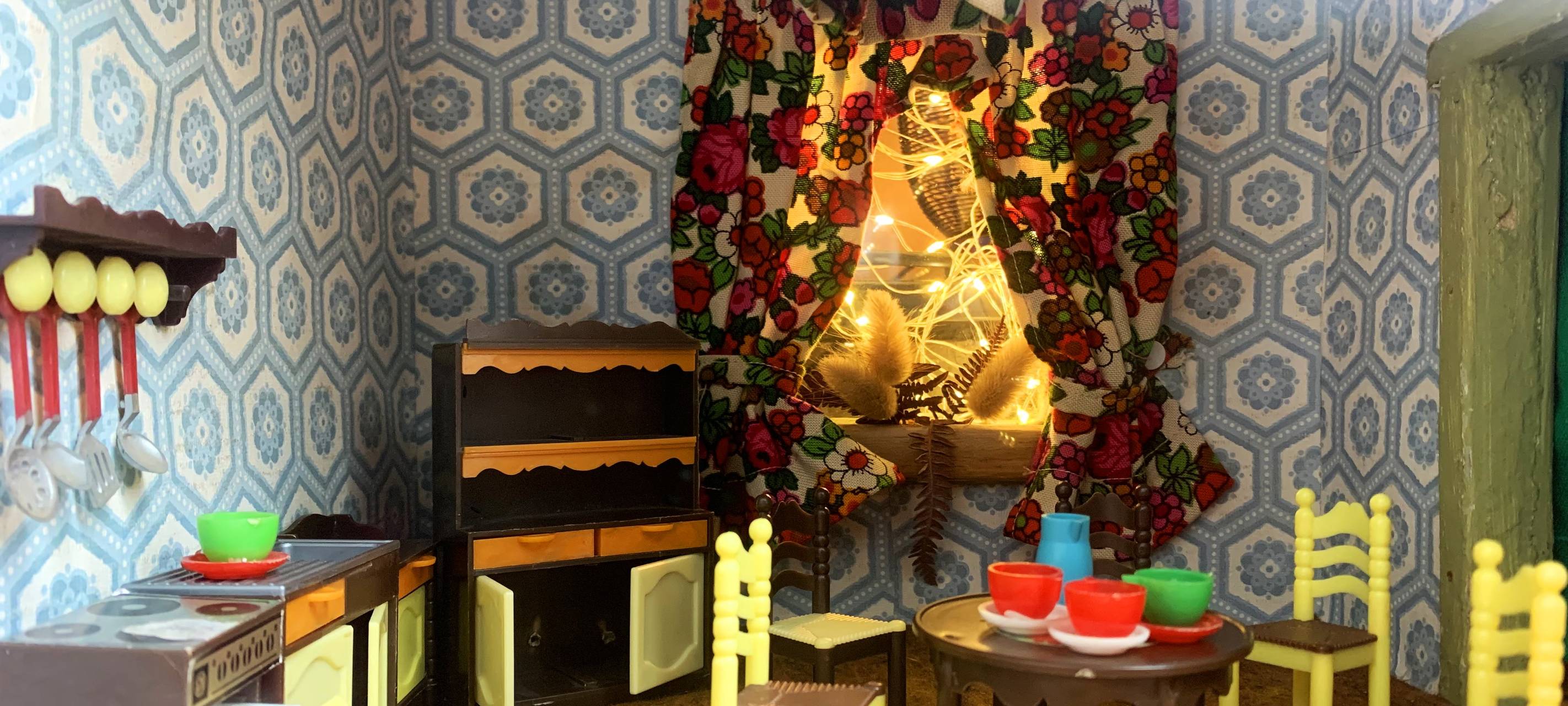 Lüdenscheider Läden präsentieren Puppenstuben