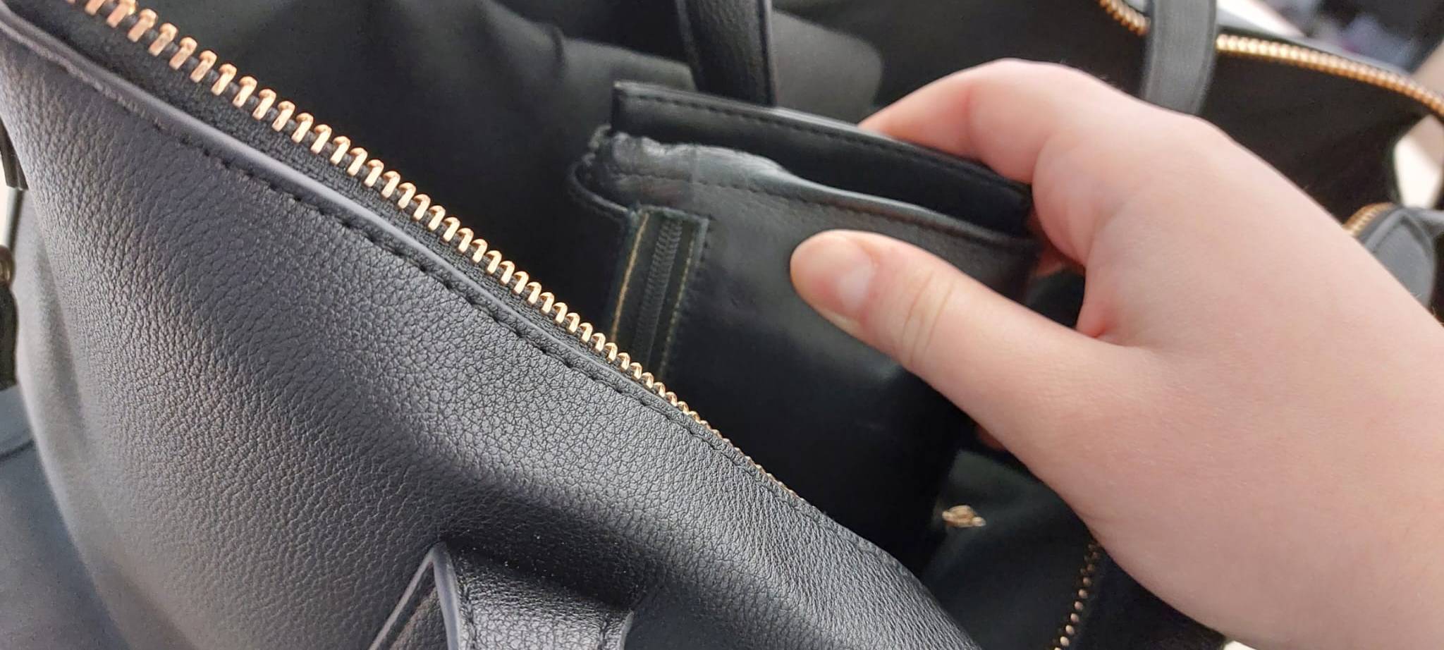 Polizei warnt vor Taschendieben auf Weihnachtsmärkten