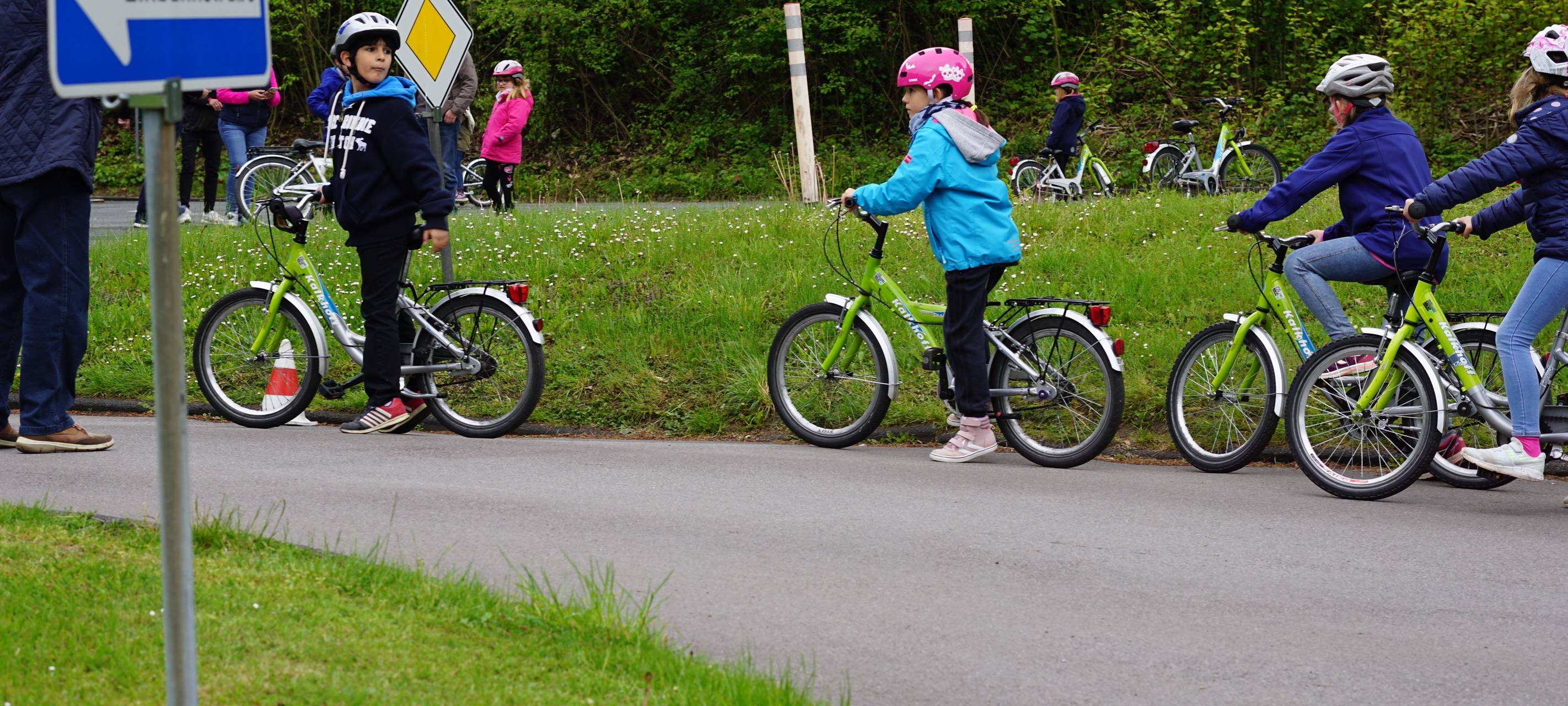 Wippe, Slalom - Fahrradfahren lernen!