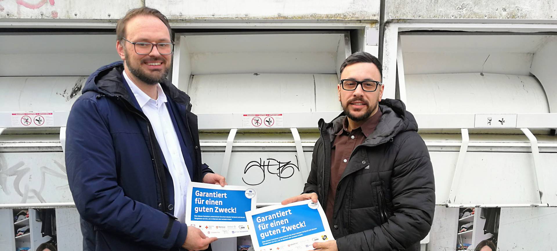 Gemeinnützige Altkleider-Container gekennzeichnet