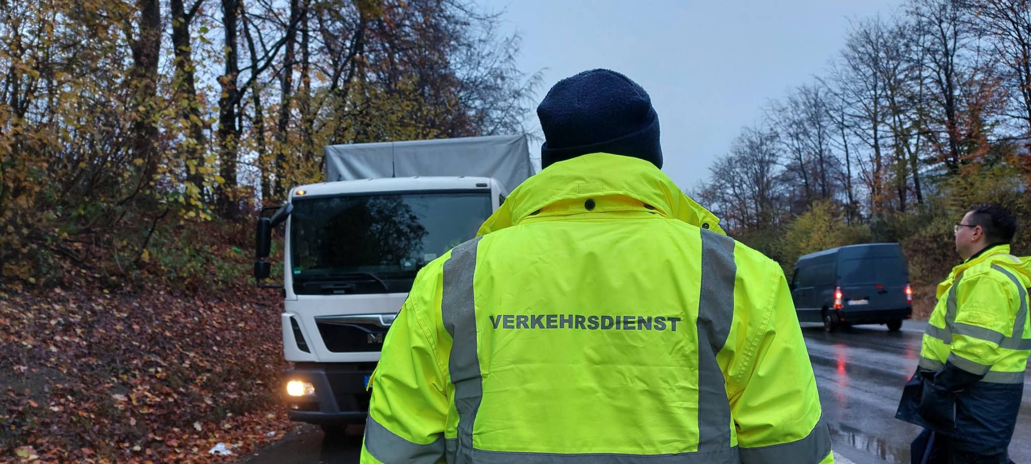 Polizei kontrolliert Fahrzeuge im Märkischen Kreis