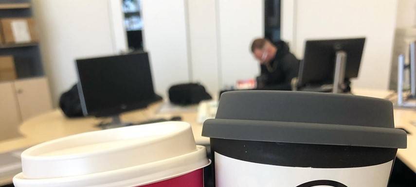 Bald zahlen für Einwegkaffebecher