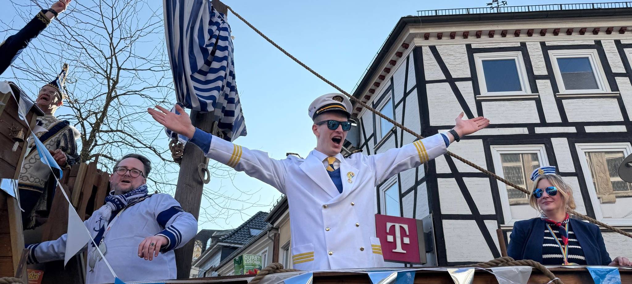 Menden Helau! - Der Karnevalszug am Tulpensonntag