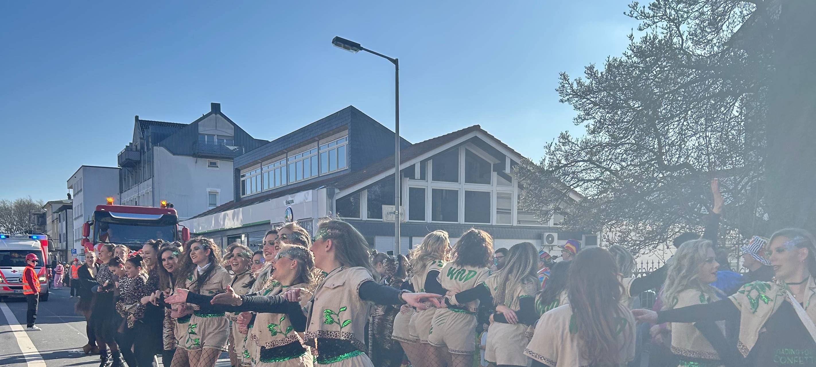 Menden Helau! - Der Karnevalszug am Tulpensonntag