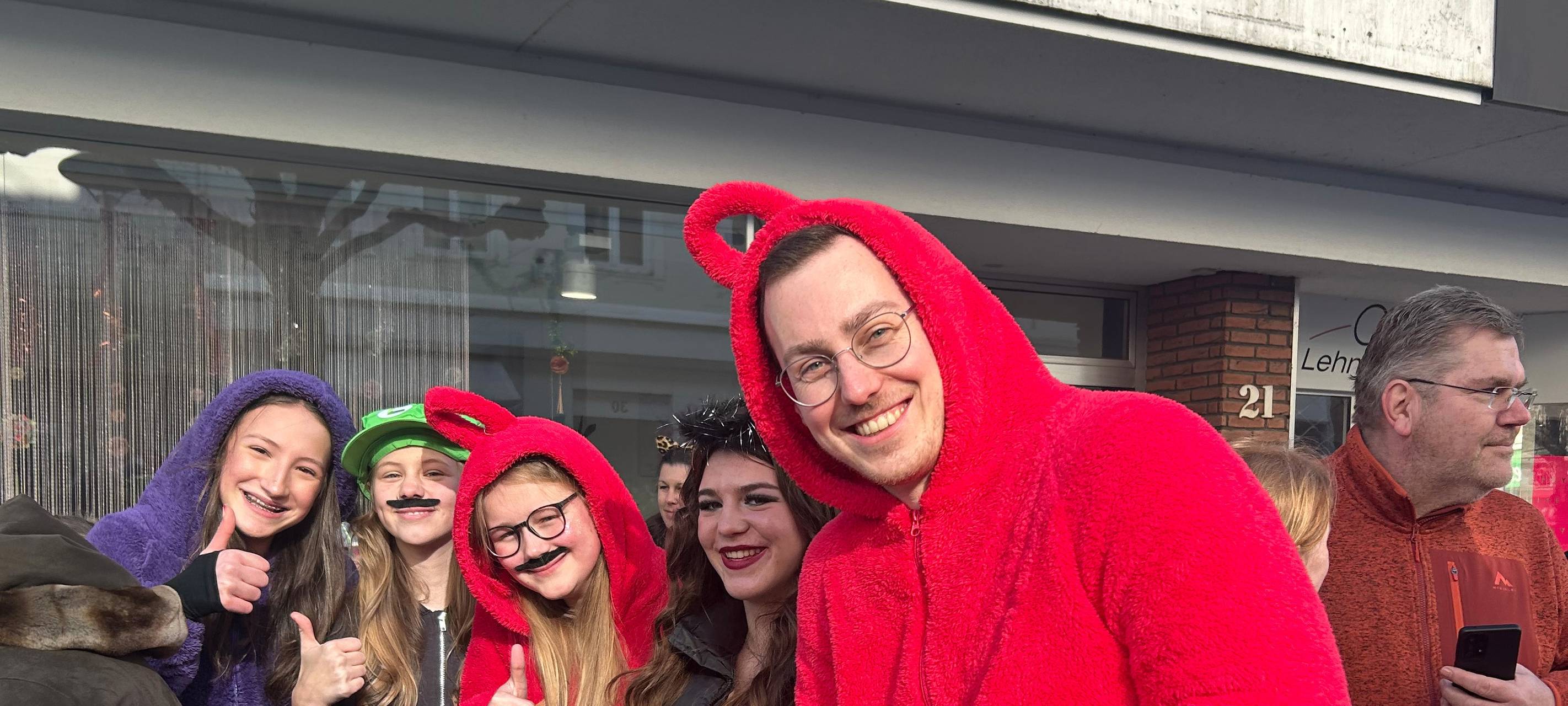 Menden Helau! - Der Karnevalszug am Tulpensonntag