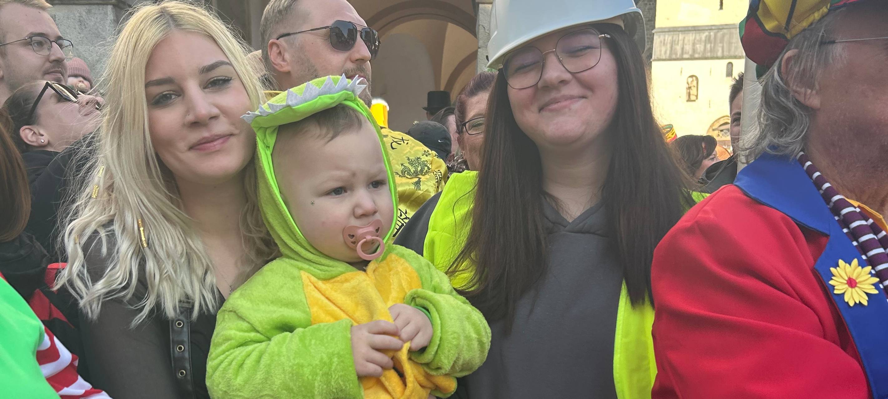 Menden Helau! - Der Karnevalszug am Tulpensonntag
