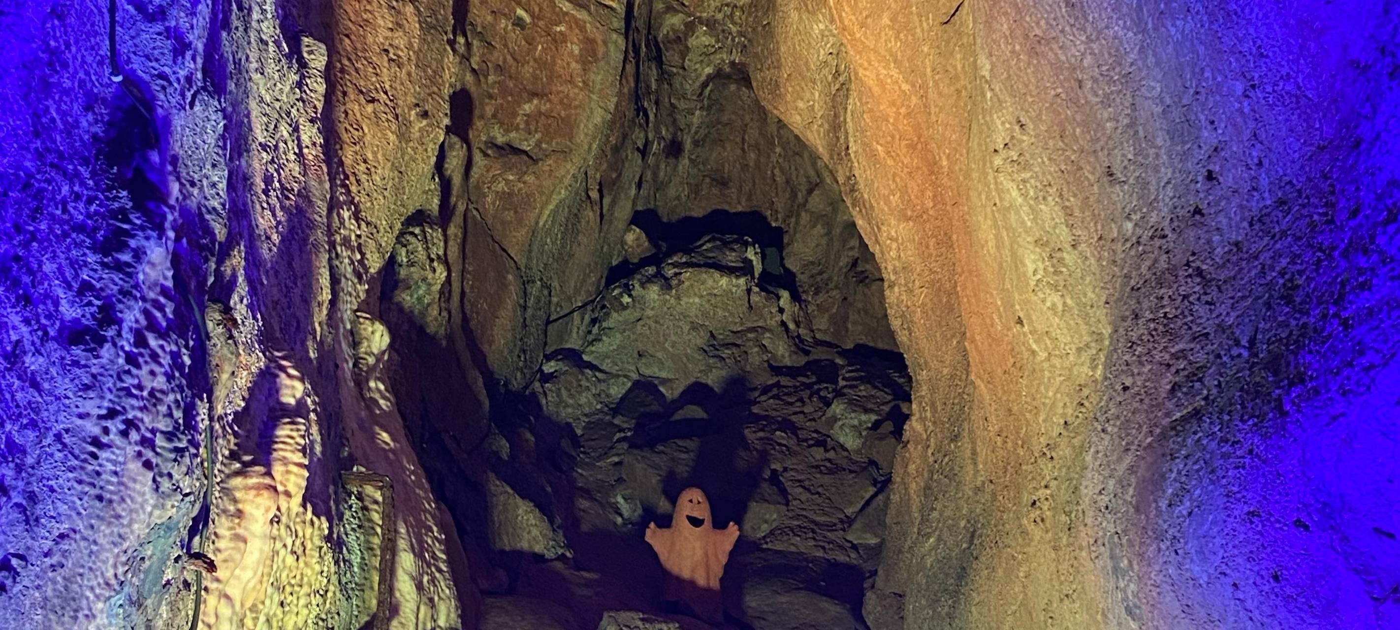 Höhlenlichter in der Iserlohner Dechenhöhle