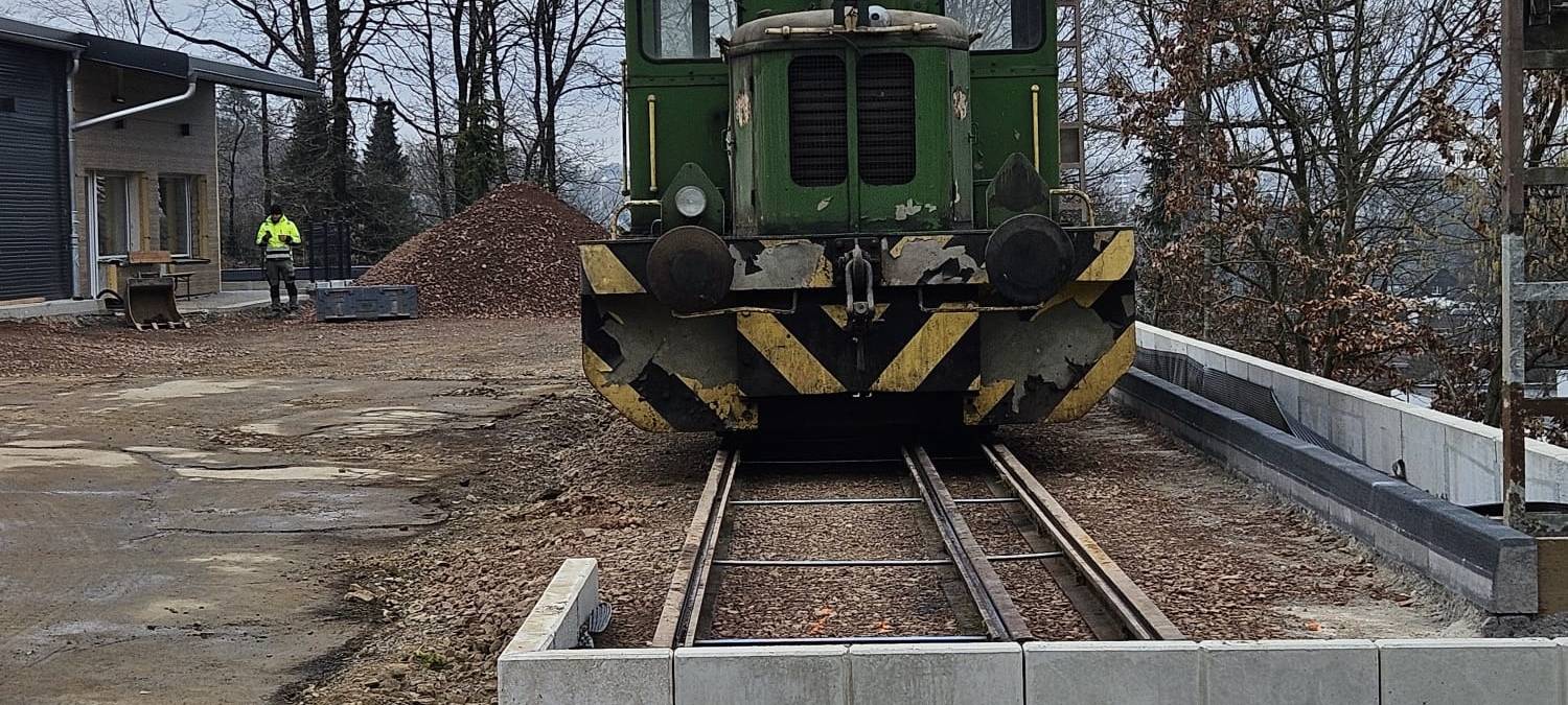 Lüdenscheider kauft Lok über Kleinanzeigen