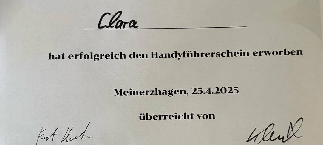 Kinder in Meinerzhagen machen Handyführerschein