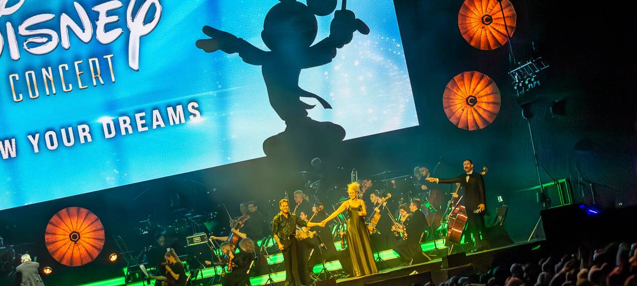Disney in Concert findet in der Oberhausener Rudolf Weber-ARENA im Mai vor vielen Zuschauern und Fans statt.
