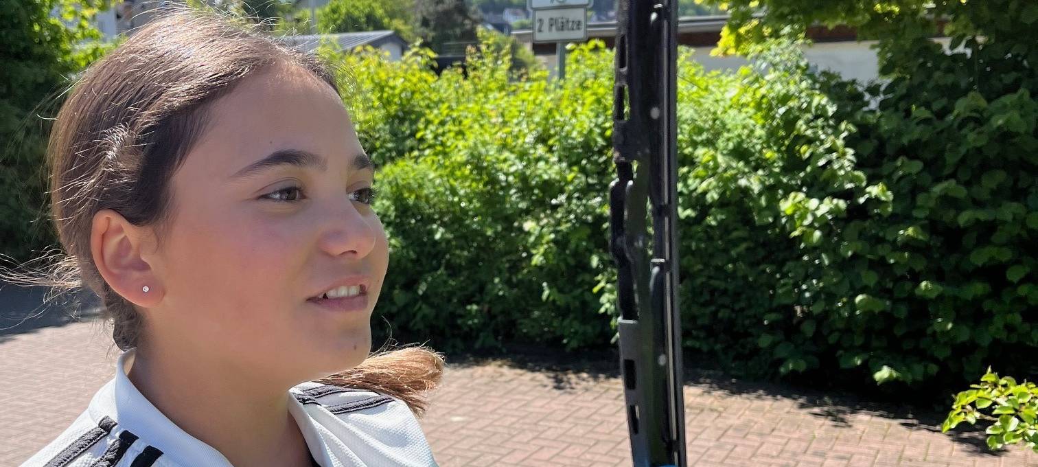 Schüler sammeln säckeweise Müll in Plettenberg