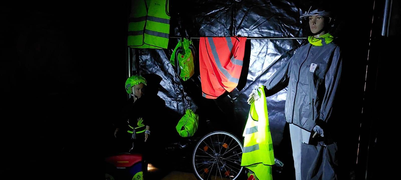 Sichtbar auch im Dunkeln - Iserlohner Schüler lernen von der Polizei