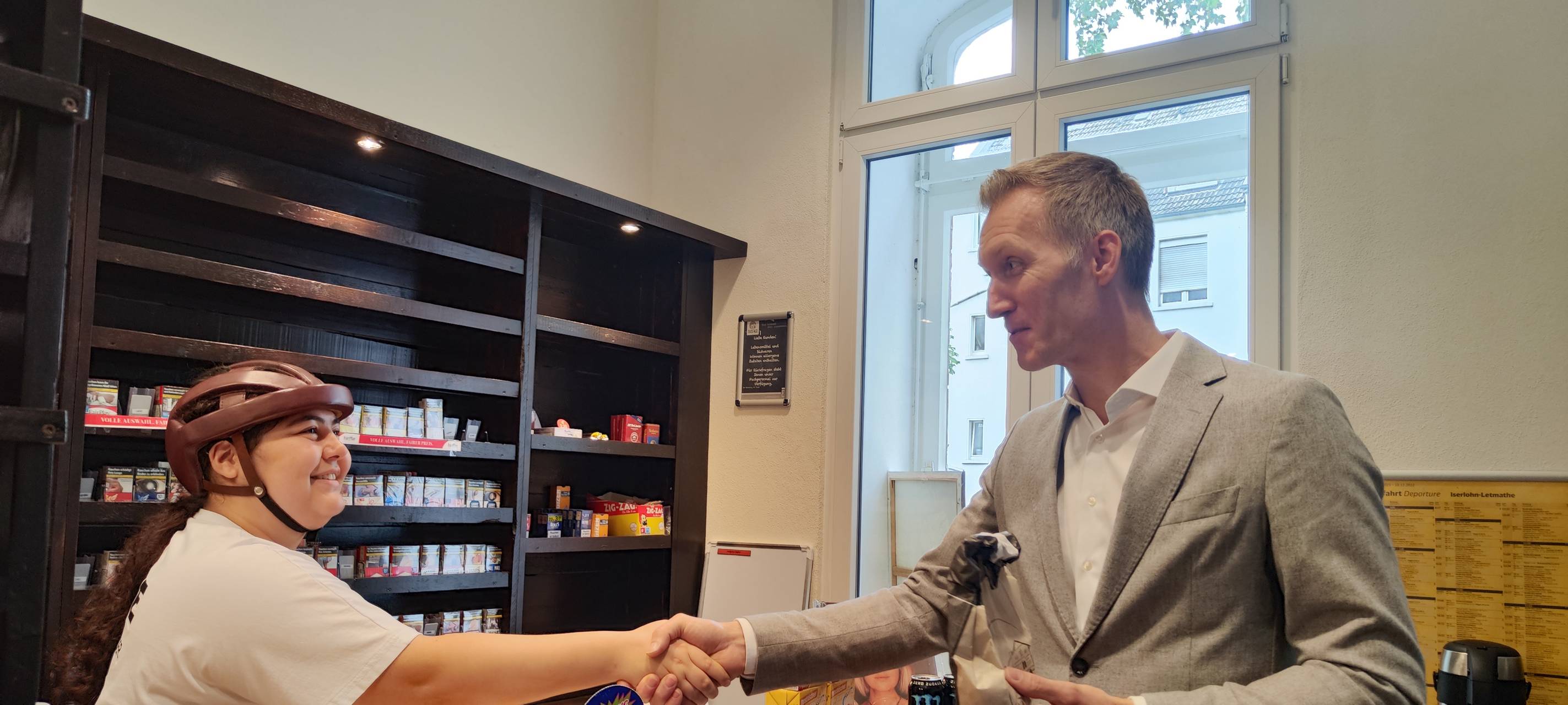 Daniel Terzenbach besucht Bahnsteig 42 in Iserlohn