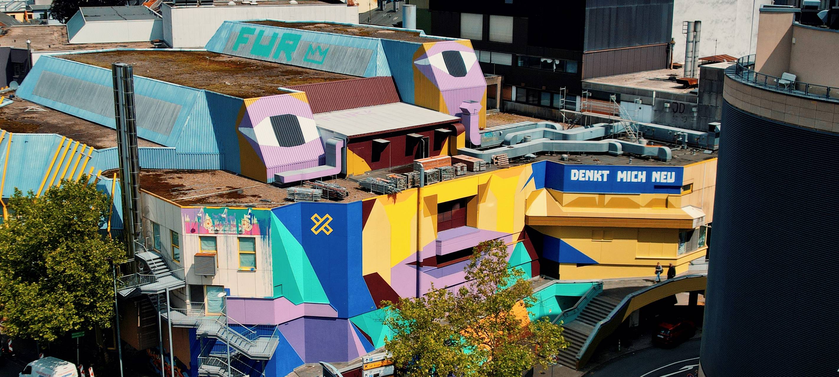 Schmierereien am Forum in Lüdenscheid