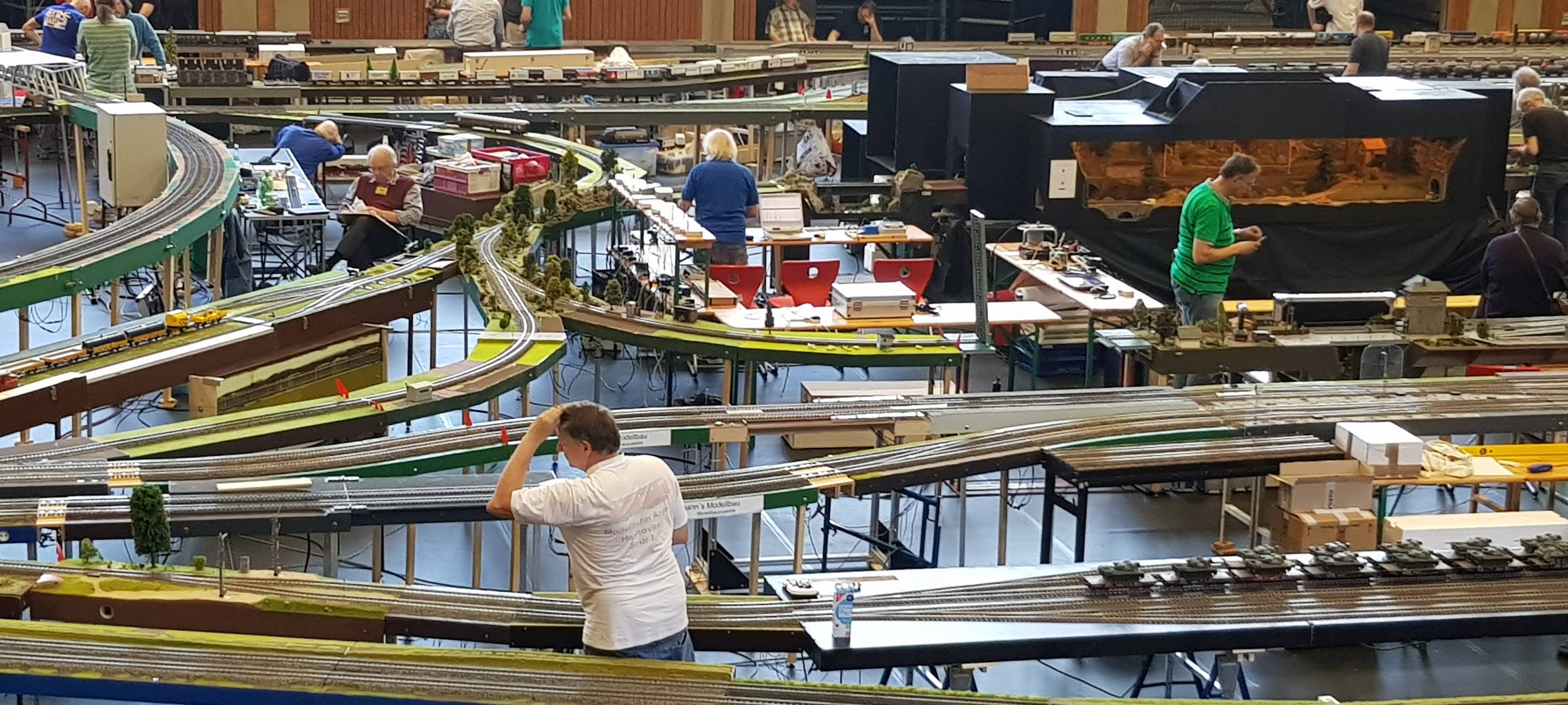 Modelleisenbahnen in Halver