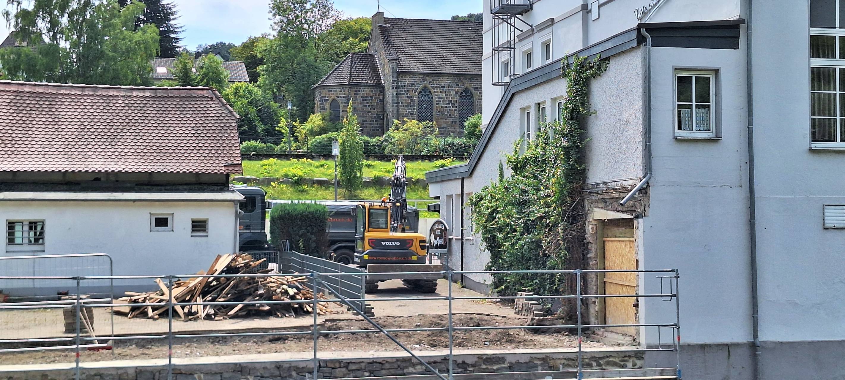 Umbau des Hotels "Zur Post" in Schalksmühle geht weiter