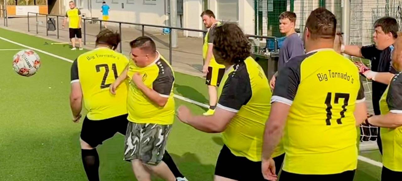 Eine Mannschaft mit Gewicht: Die Big Tornados