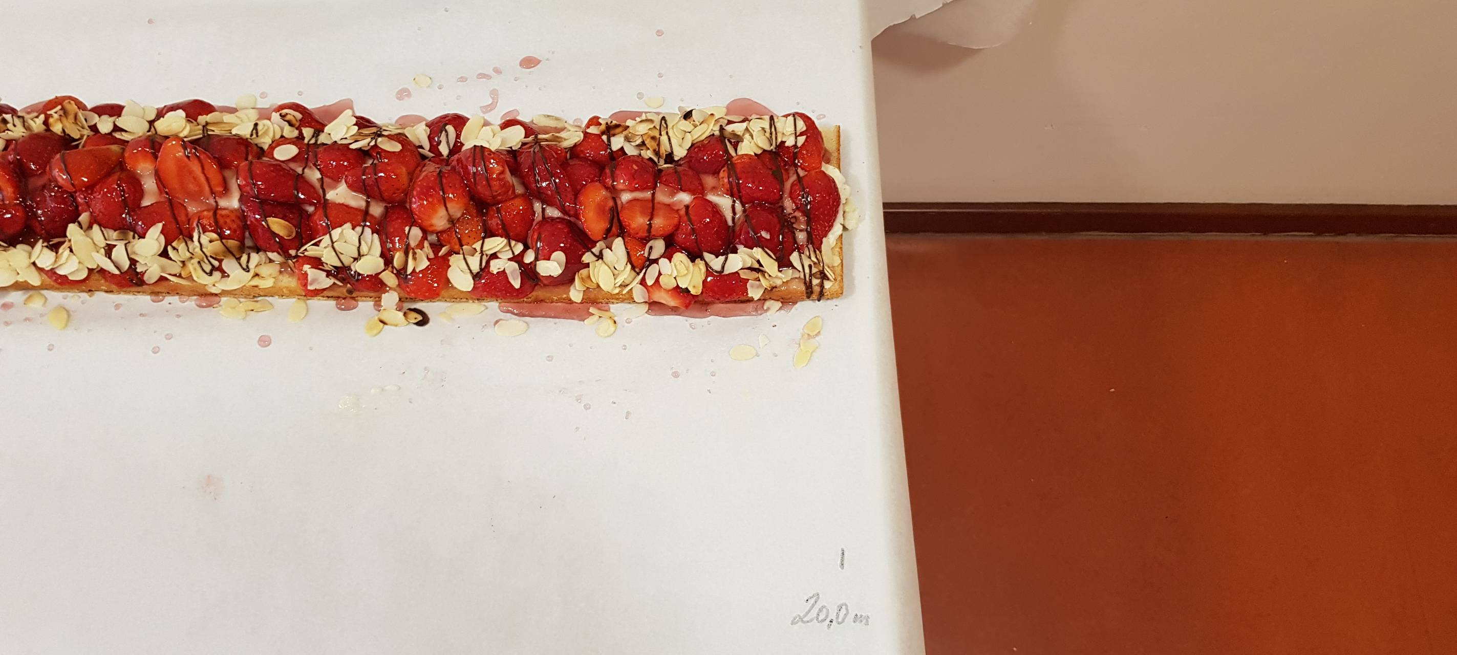 Längste Erdbeertorte im Märkischen Kreis