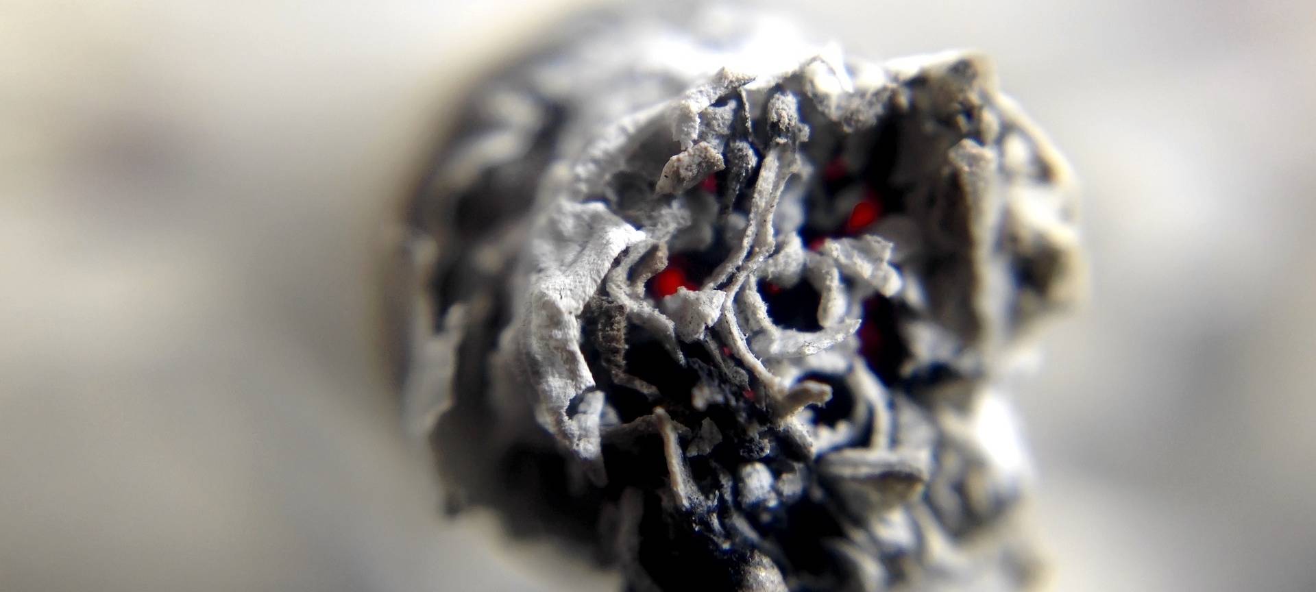 Jugendliche mit Joint im Krankenkhaus erwischt