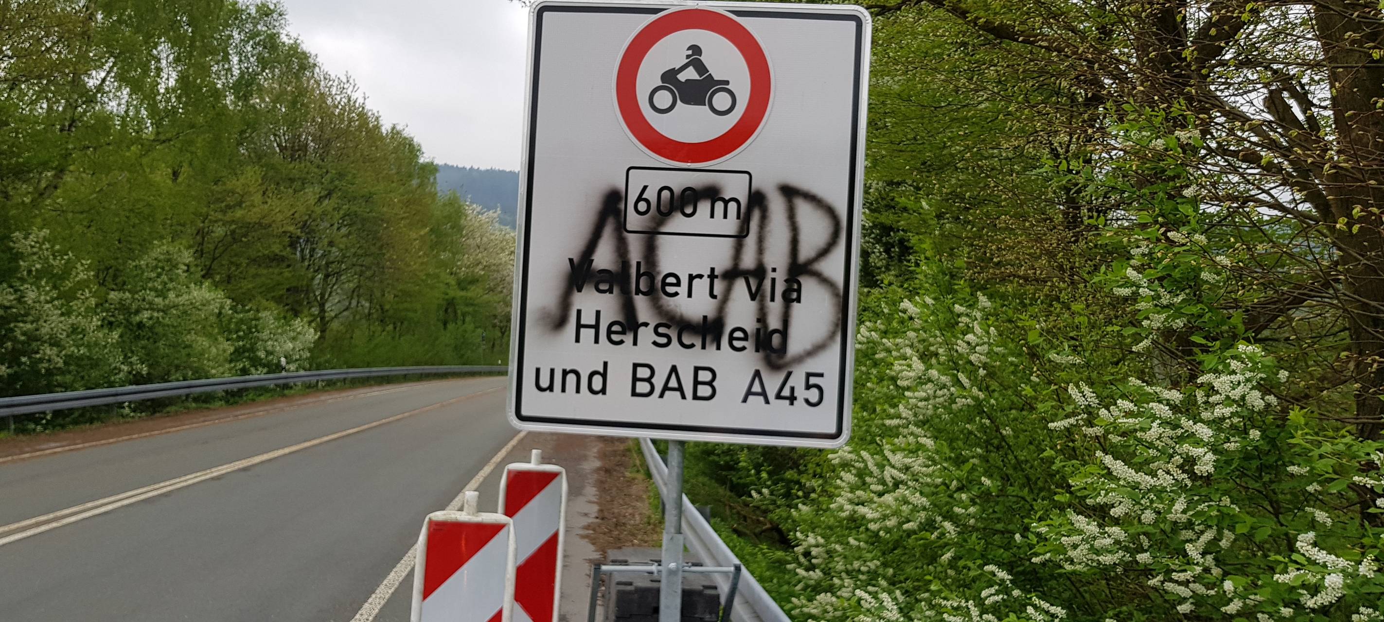 L707-Sperrung für Motorradfahrer wohl nicht rechtens