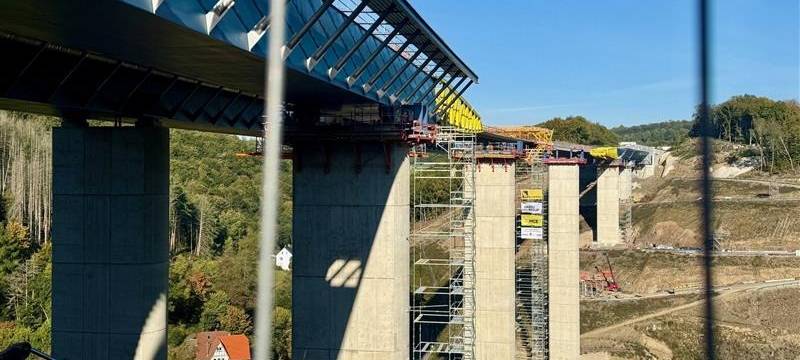 Vollsperrung an der Talbrücke Rahmede: Nächste Stahlhochzeit in Lüdenscheid steht bevor