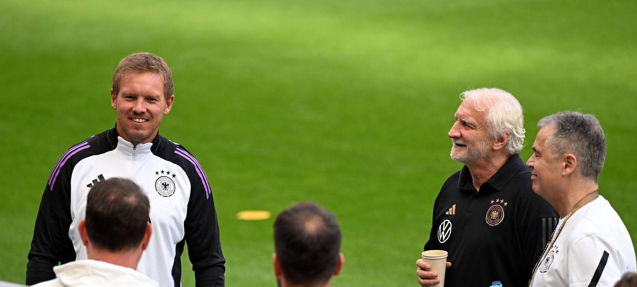 Fußball-Nationalmannschaft