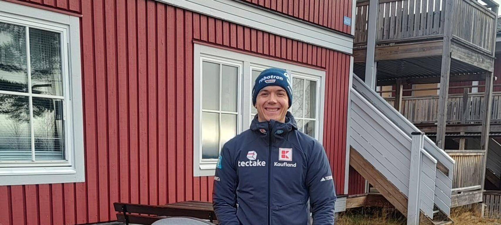 Biathlet Justus Strelow mit seinem Sohn