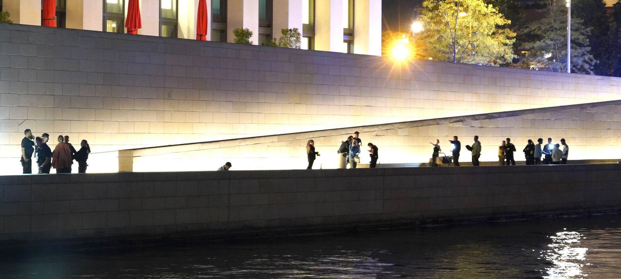 Verletzte und einer Toter bei Angriff am Humboldt-Forum