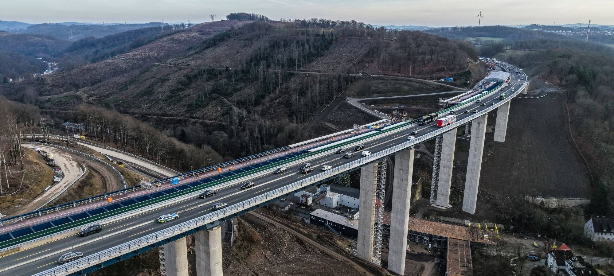 Einweihung der A45-Rahmedetalbrücke: Meilenstein für Deutschland