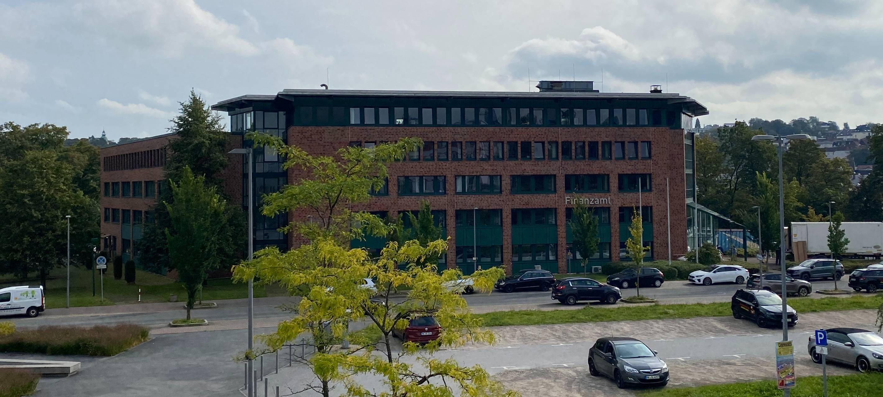 Märkischer Kreis: Kürzere Wartezeiten für Steuerbescheide