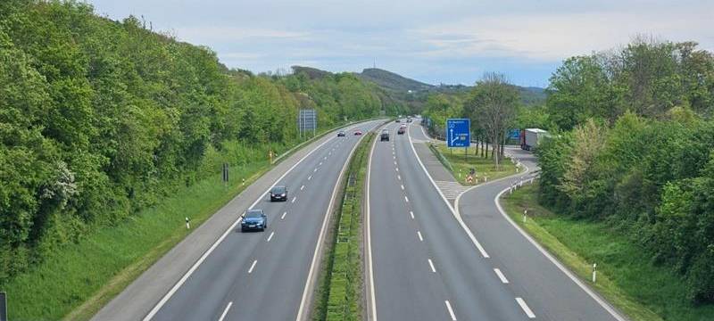 Schilder für Iserlohner Eissporthalle gefordert