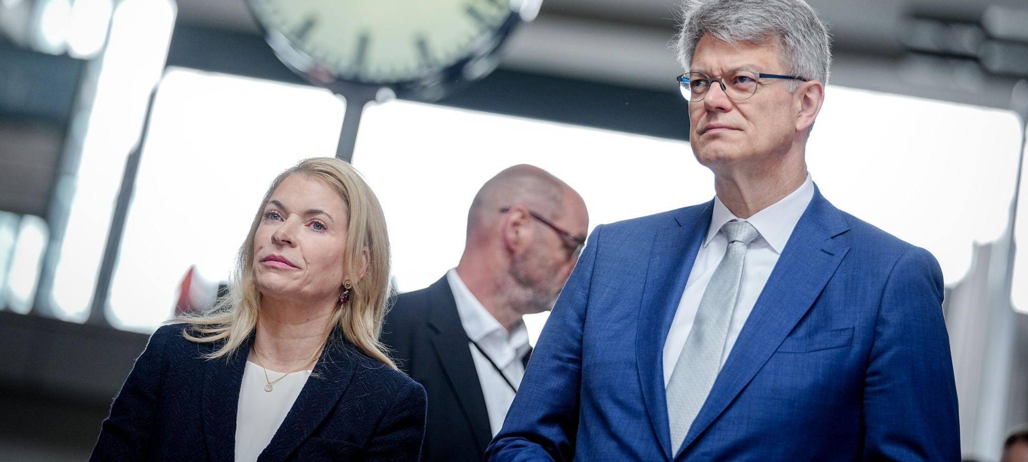 Respektkampagne von Verkehrsministerium und Deutscher Bahn