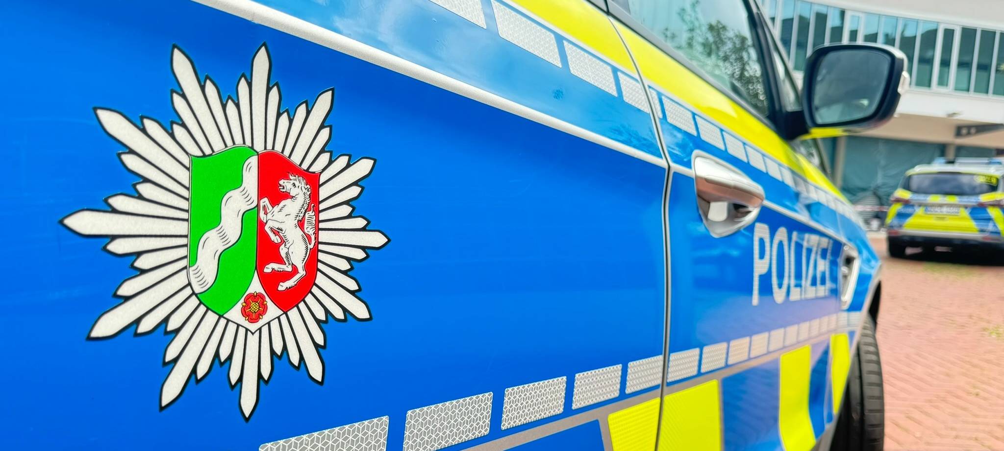 Maskierter raubt Tankstelle in Menden aus