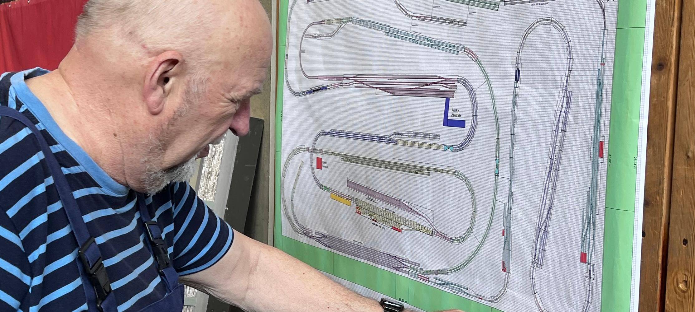 Riesige Modellbahn in Halver