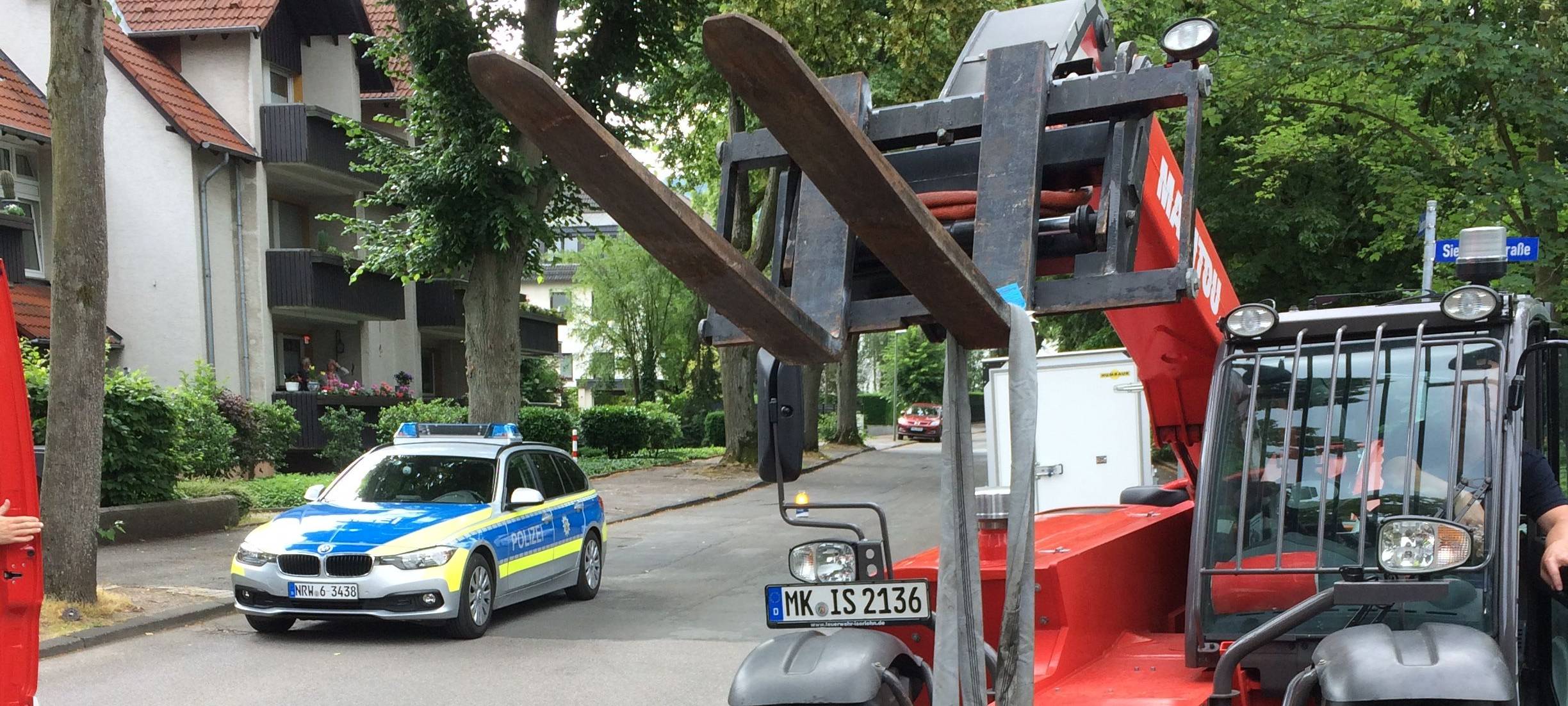 Enten-Küken aus Gulli gerettet