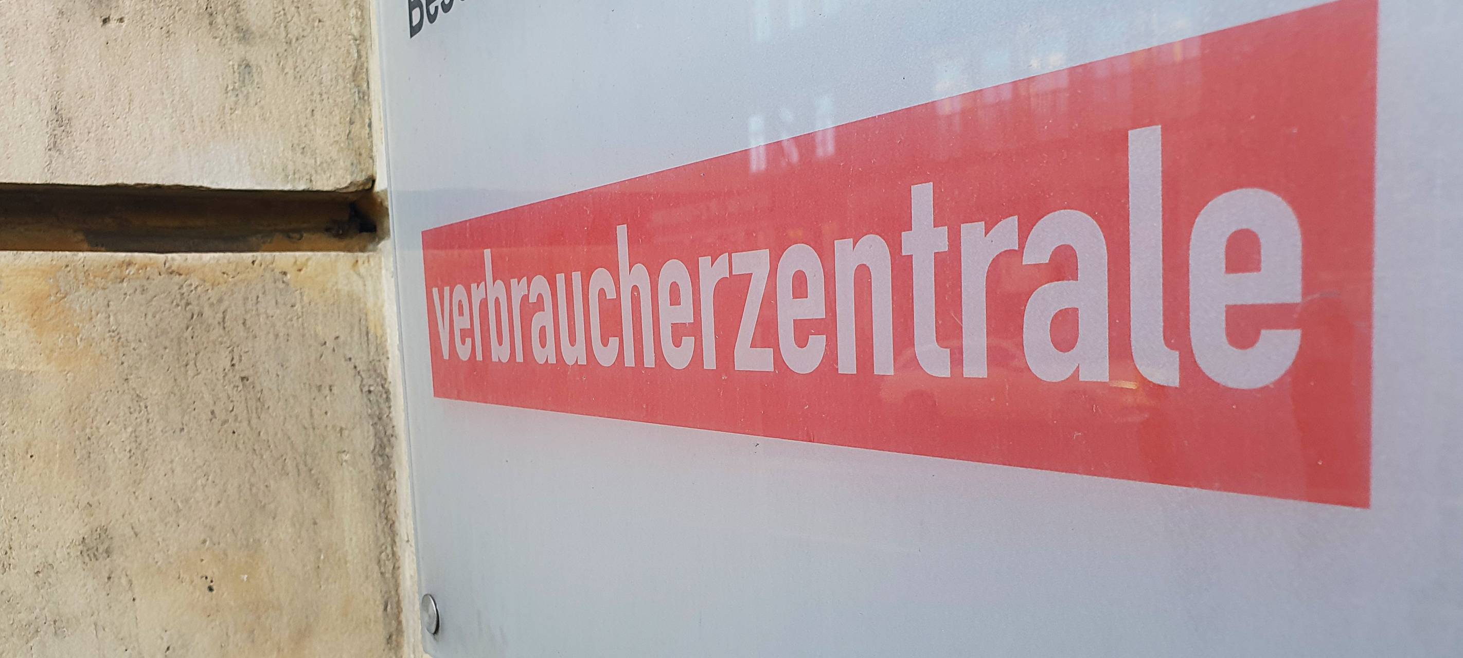 Digitale Fallen beschäftigen Verbraucher