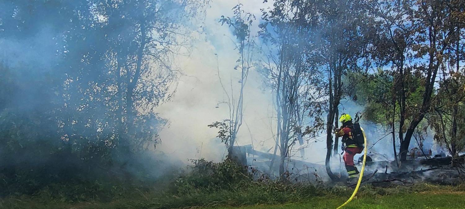 Feuer in Kierspe: 30 Kräfte löschen Brand