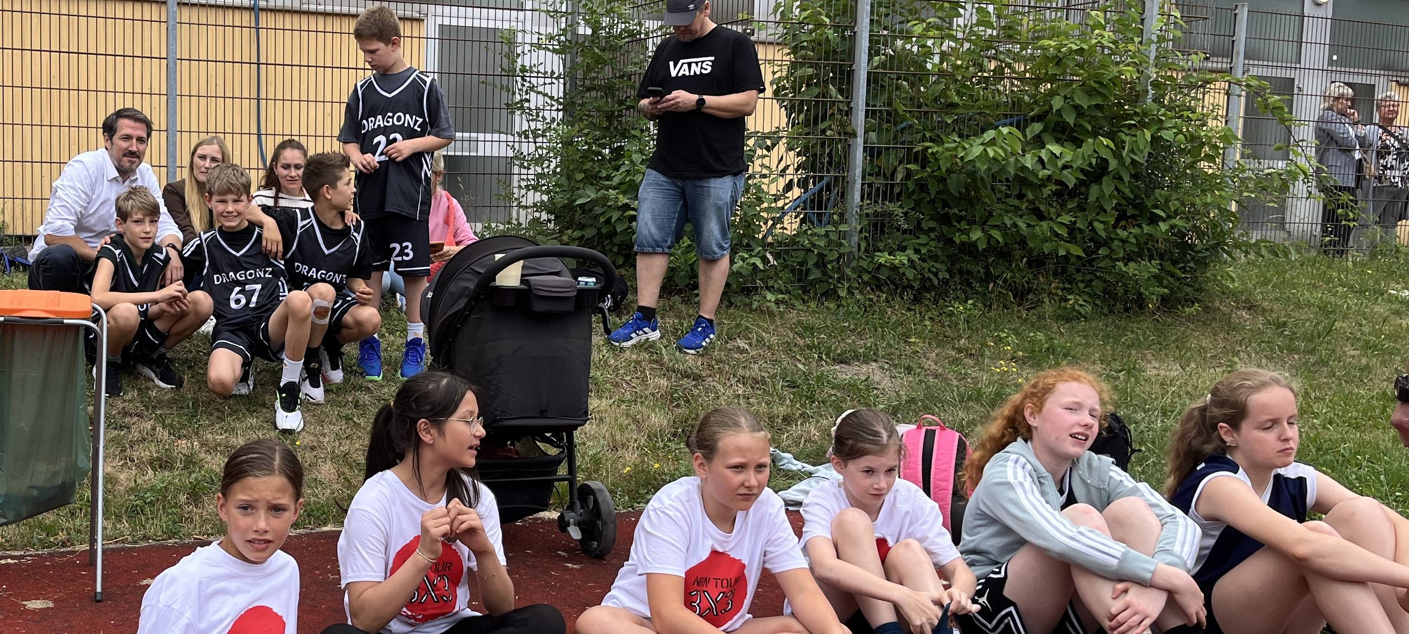 Iserlohn: Streetbasketball-Tour am Hemberg