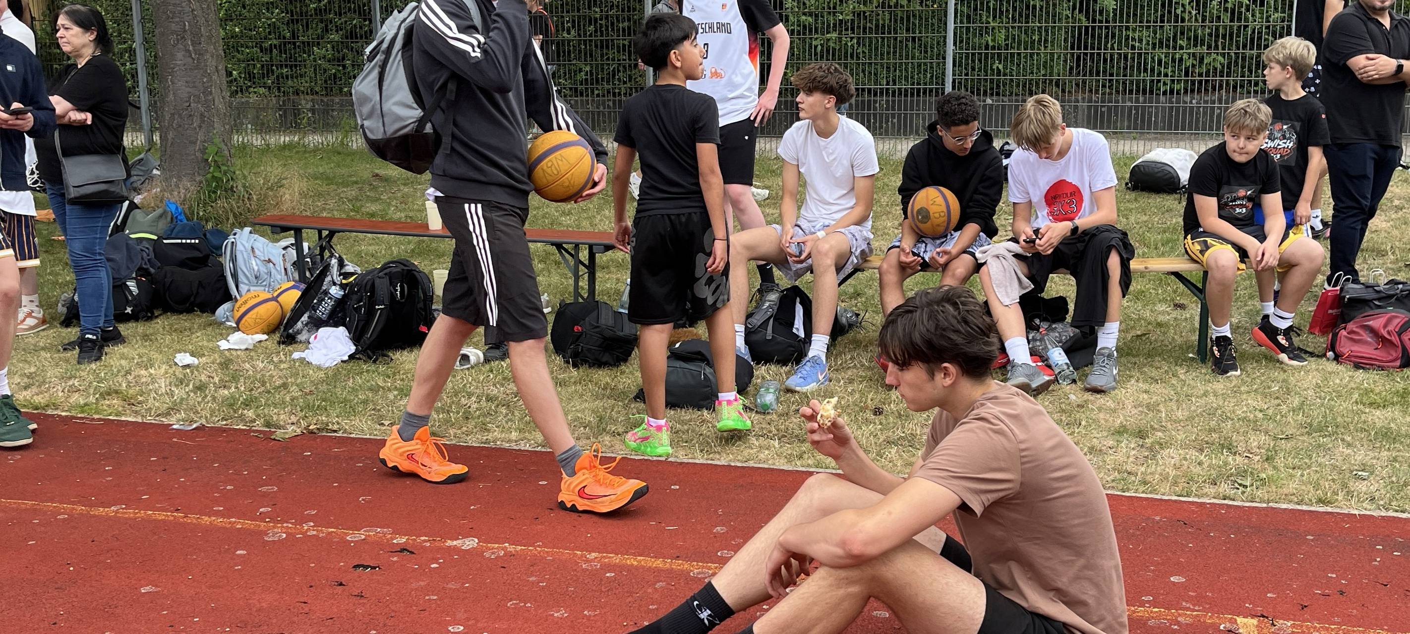 Iserlohn: Streetbasketball-Tour am Hemberg