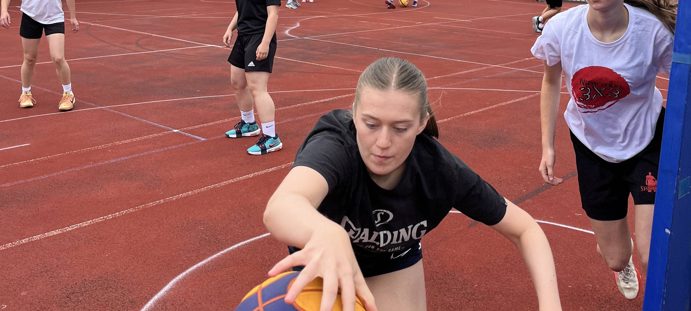 Iserlohn: Streetbasketball-Tour am Hemberg