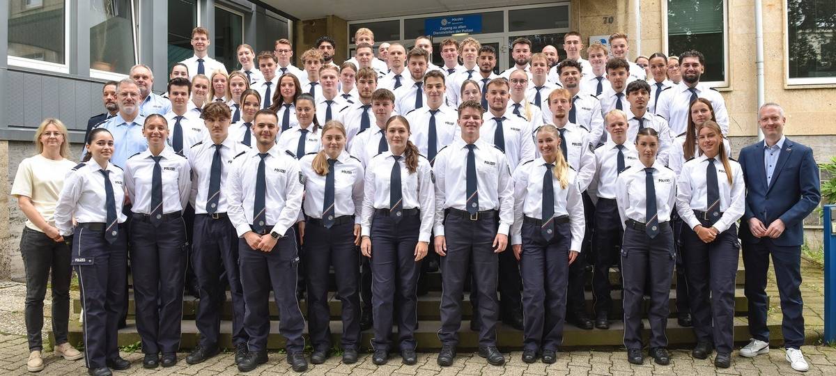 55 Kommissaranwärter starten im Märkischen Kreis