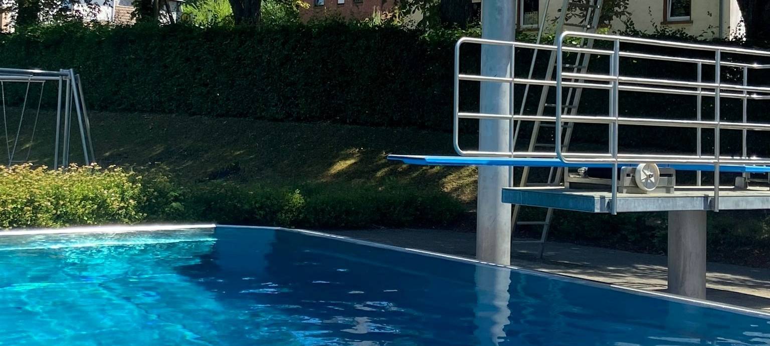Startet das Freibad Hemer künftig später in die Saison?