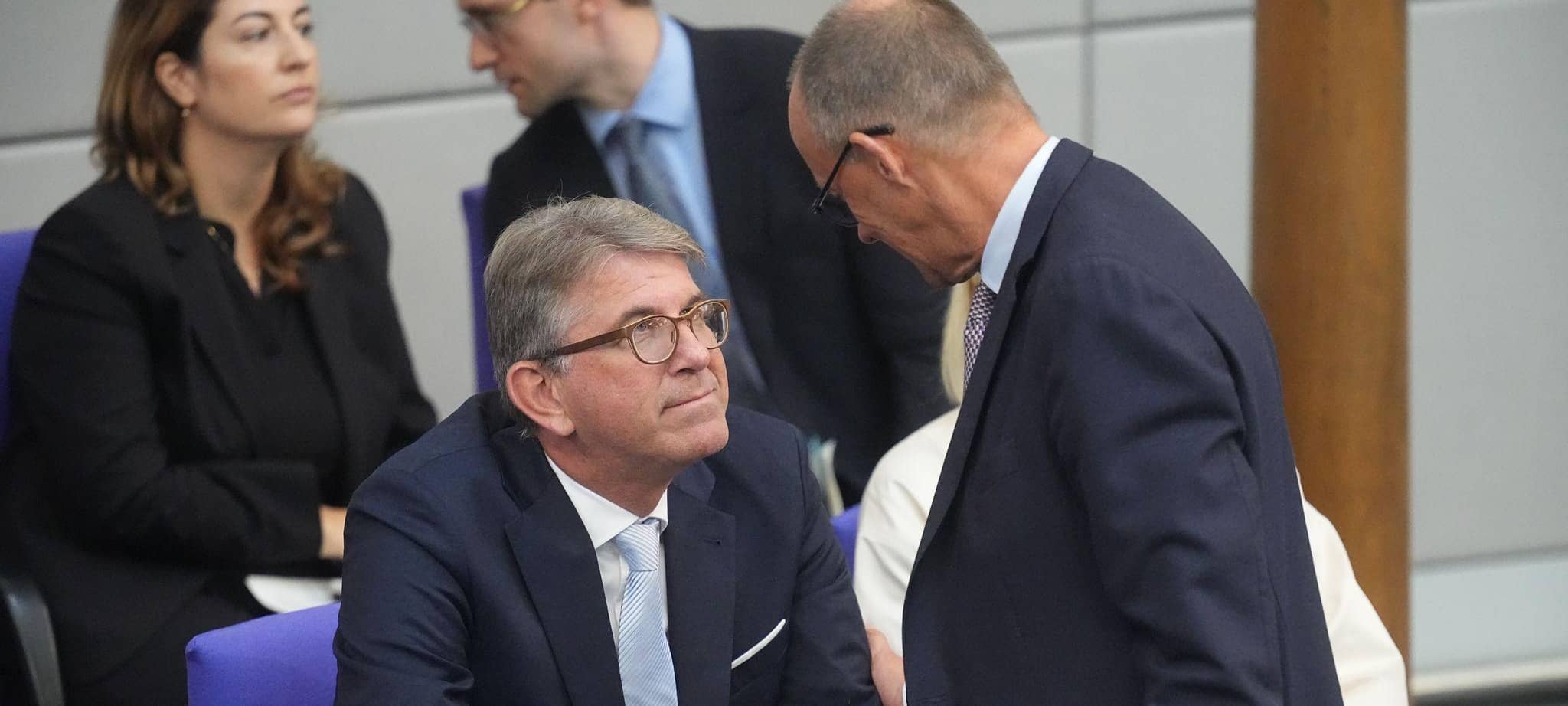 Kulturstaatsminister Weimer und Bundeskanzler Merz